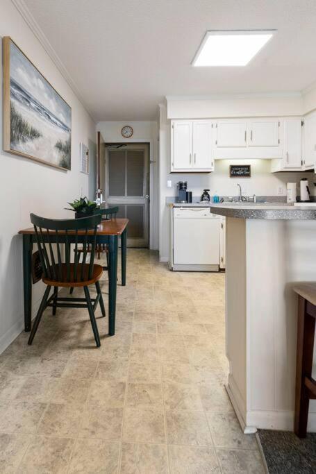 Great Beach Getaway! Apartment Myrtle Beach Luaran gambar
