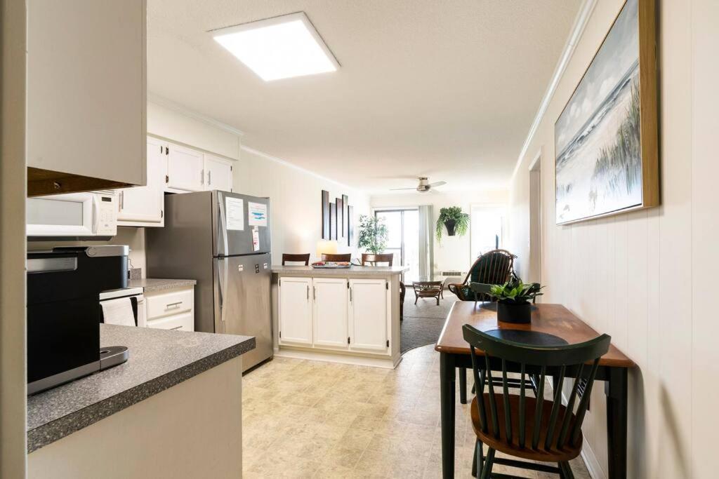 Great Beach Getaway! Apartment Myrtle Beach Luaran gambar